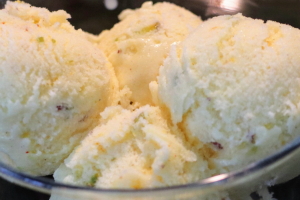 Persian Ice Cream (بستنی سنتی)