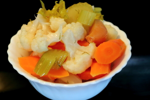 Vegetable Pickles (شور)